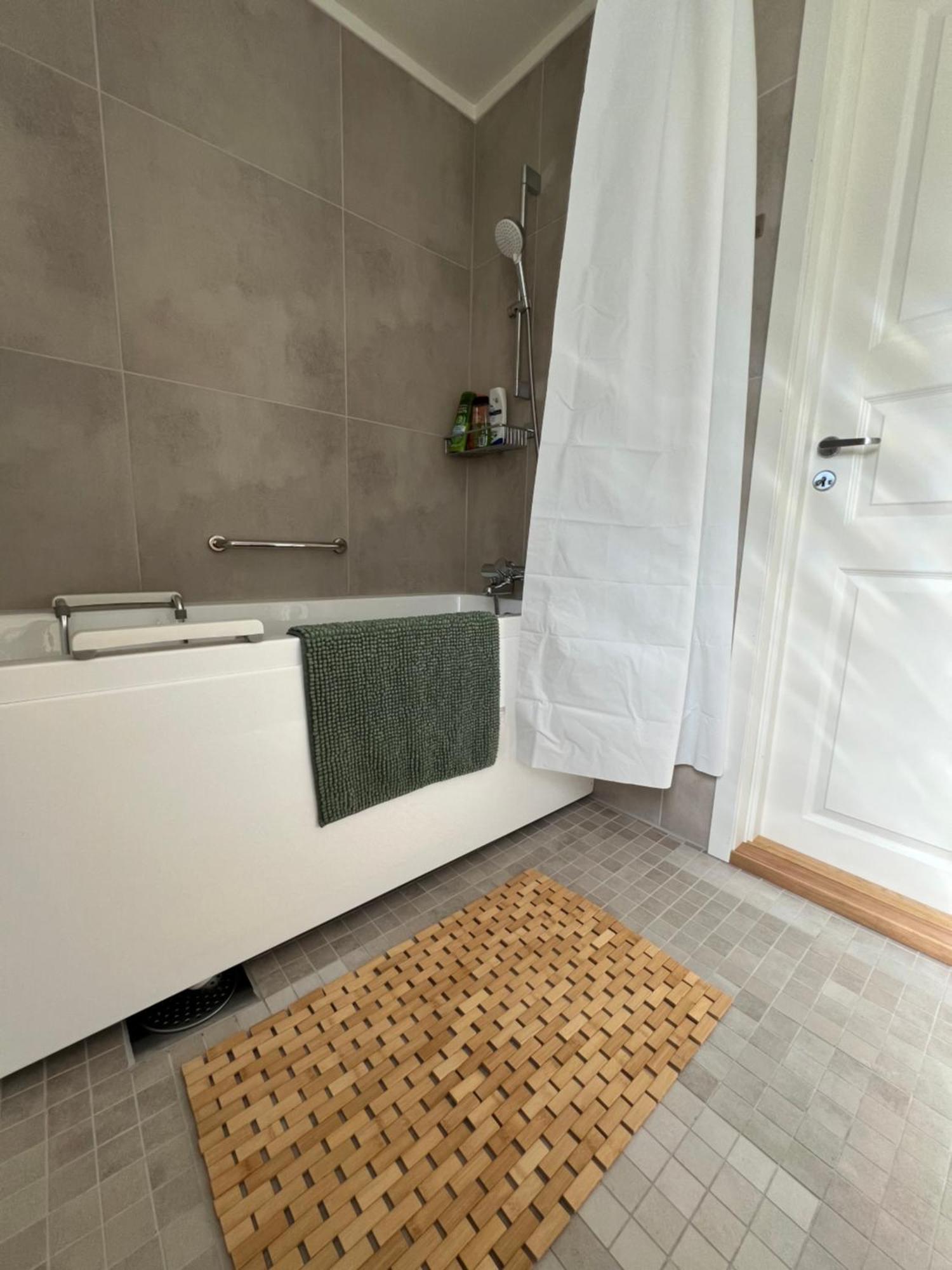 Tromso Arctic Villa With Free Parking المظهر الخارجي الصورة